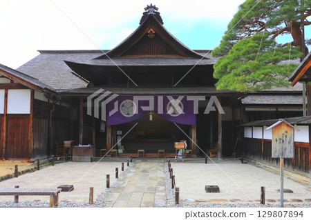 Takayama Jinya (entrance/national historic site) 129807894