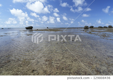 [Ishigaki Island, Okinawa Prefecture] Shiraho Beach 129808436