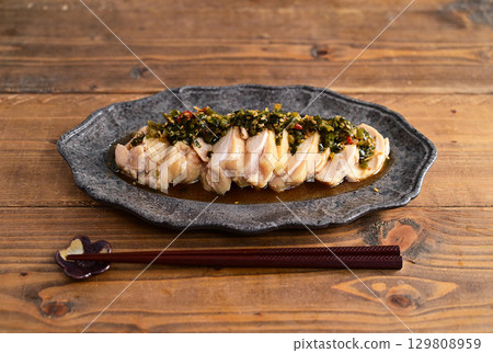 韭菜雞 129808959