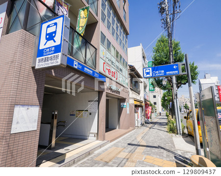 Mizuho Ward, Nagoya City Cityscape Nagoya Municipal Subway Sakuradori Line Mizuho Athletic Field West Station Exit 2 129809437