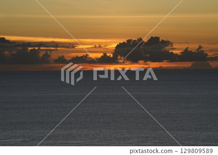 [Ishigaki Island, Okinawa Prefecture] Sunset view from Cape Hirakubo 129809589