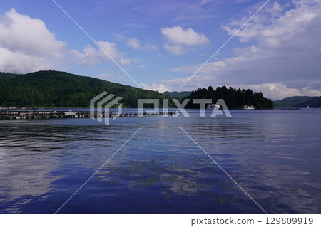 Nojiri Lake 129809919