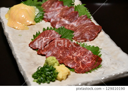 馬肉刺身 馬肉刺身 129810190