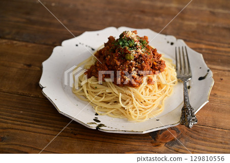 Meat sauce spaghetti Meat sauce spaghetti 129810556