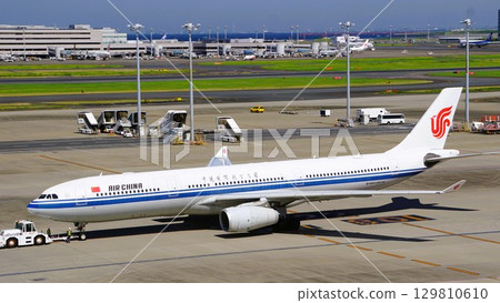 國航飛機停泊 國航飛機停泊 129810610