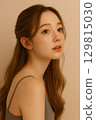 Cool woman 129815030