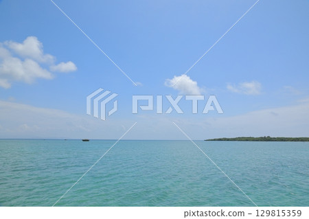 從黑島伊甲碼頭可以欣賞到美麗的海景 129815359