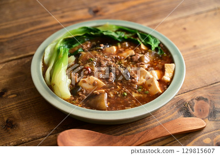 Mapo eggplant tofu Mapo eggplant tofu 129815607