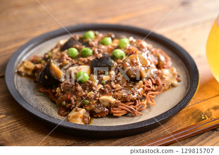 麻婆茄子豆腐炒麵 麻婆茄子豆腐炒麵 129815707