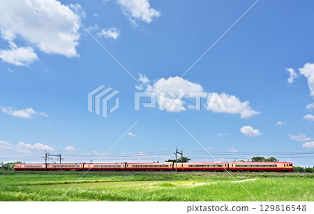 Railway JR East: Tohoku Main Line Limited Express Kinugawa No. 3 253 series Railway JR East: Tohoku Main Line Limited Express Kinugawa No. 3 253 series 129816548