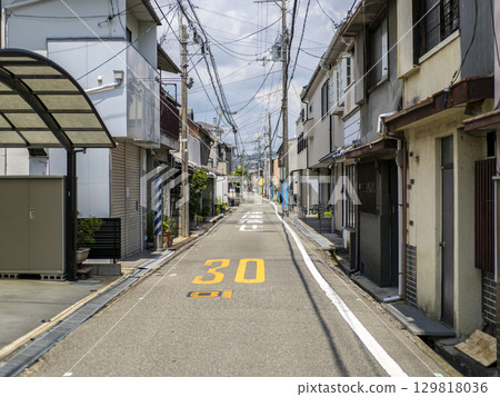 舊住宅區風光 129818036