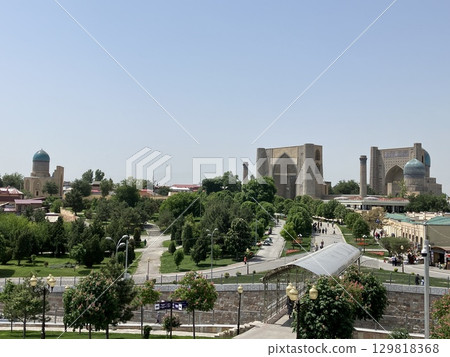 烏茲別克撒馬爾罕的街道 129818368