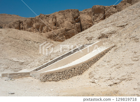 Entrance to an Ancient Tomb in the Valley of the Kings 129819718