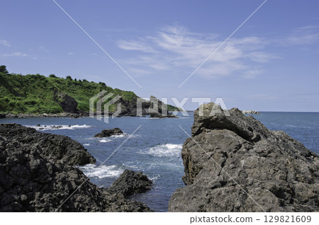 藍色的大海和天空 129821609
