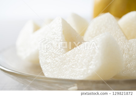 pear wedges 129821872