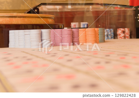 alluring chips 129822428