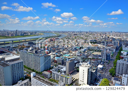 View of the cityscape from the observation deck 129824479