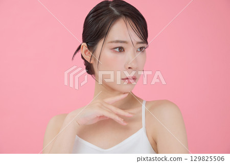 美女圖片：年輕女子肖像 129825506