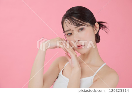 美女圖片:年輕女子肖像 美女圖片:年輕女子肖像 129825514