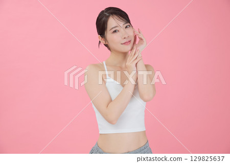 美女圖片：年輕女子肖像 129825637