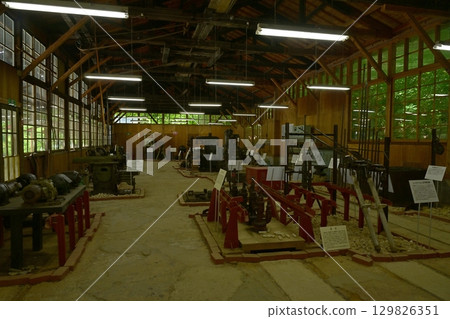 佐渡金山機械工廠內部 佐渡金山機械工廠內部 129826351
