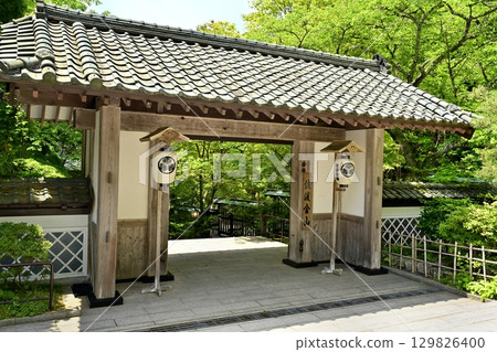 佐渡金山的入口大門 佐渡金山的入口大門 129826400