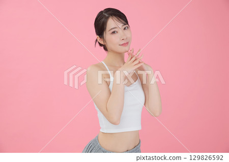 美女圖片：年輕女子肖像 129826592