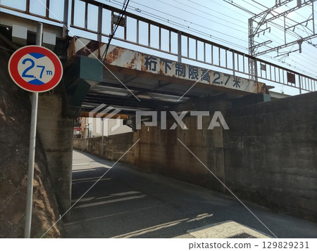 在守衛下 129829231