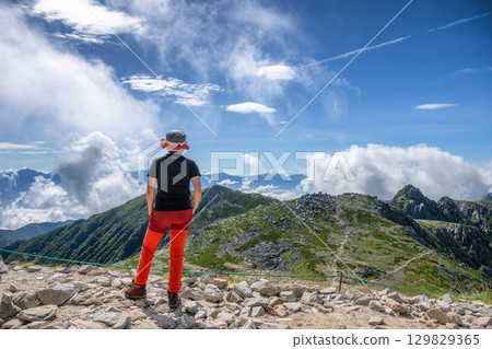 夏天的木曾駒山 夏天的木曾駒山 129829365