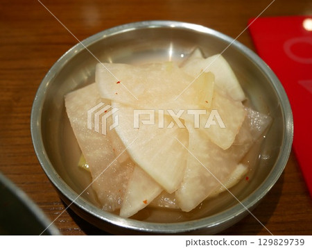 韓國蘿蔔泡菜 韓國蘿蔔泡菜 129829739