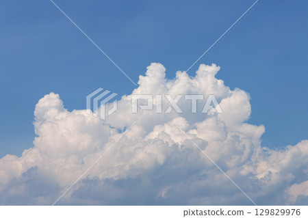 夏天的藍天白雲 129829976