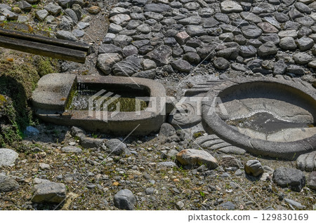 明日香村的龜形石頭建築-古代儀式遺跡 明日香村的龜形石頭建築-古代儀式遺跡 129830169