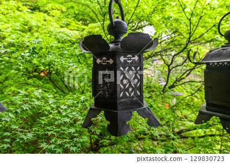 談山神社 - 一組傳承砥峰歷史與傳統的神社建築群 談山神社 - 一組傳承砥峰歷史與傳統的神社建築群 129830723