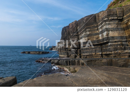 Susa Hornfels - A geological heritage and spectacular scenery along the Sea of Japan coast Susa Hornfels - A geological heritage and spectacular scenery along the Sea of Japan coast 129831120