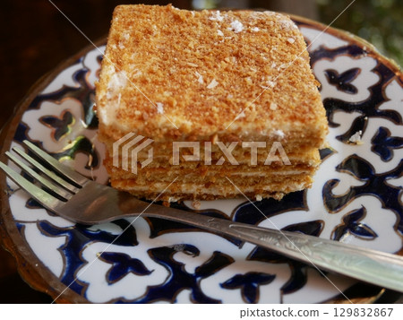 傳統俄羅斯(蘇聯)糖果“Medovik” 傳統俄羅斯(蘇聯)糖果“Medovik” 129832867