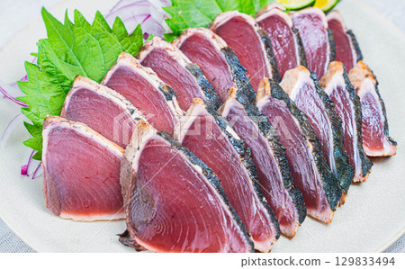 Seared bonito Seared bonito 129833494