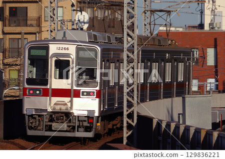 [TS] Tobu Daishi Line 10050 series train (one-man operation: Nishiarai ⇔ Daishimae) 129836221