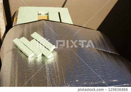 空調室外機隔熱板DIY 129836866