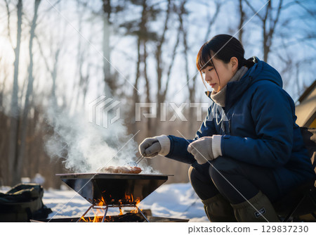 Winter snow camping and outdoor life 129837230