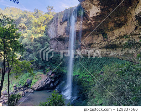 Salto Ventoso Park 129837560