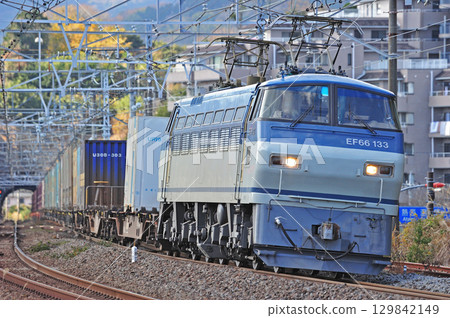 Tokaido Main Line, Manazuru, JR Freight, EF66-133 (Suita) Tokaido Main Line, Manazuru, JR Freight, EF66-133 (Suita) 129842149