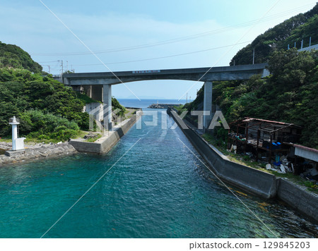 Funakoshi Canal and North Entrance Breakwater Lighthouse, Ainan Town, Ehime Prefecture Funakoshi Canal and North Entrance Breakwater Lighthouse, Ainan Town, Ehime Prefecture 129845203