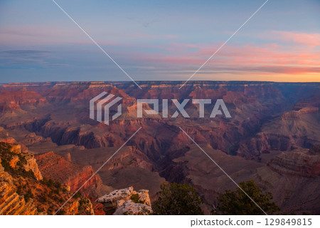 Spectacular Grand Canyon - Magnificent Sunset Spectacular Grand Canyon - Magnificent Sunset 129849815