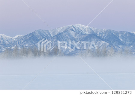 風暴與日高山脈 129851273