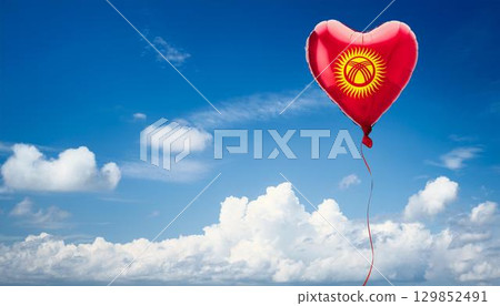 吉爾吉斯國旗心型氣球和藍天 吉爾吉斯國旗心型氣球和藍天 129852491