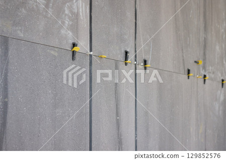 Currently, we have Professional Wall Tiling Installation services actively in progress 129852576