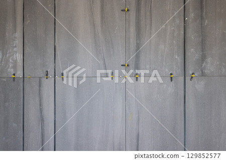 Currently, we have Professional Wall Tiling Installation services actively in progress 129852577