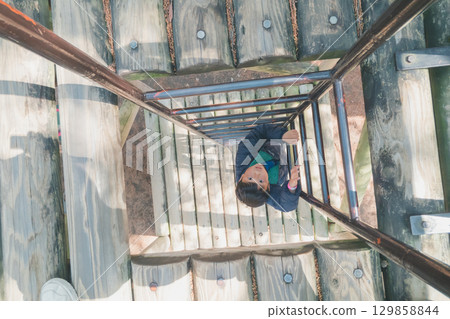 athletic, play, palyful 129858844