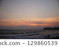 逗子海岸沙灘日落感人 129860539