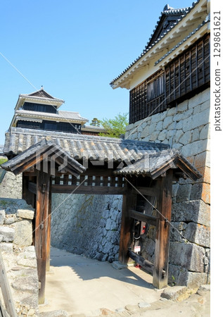 松山城 Tonashimon，Tstsutsuimon Nishizoku 砲台，Taiko 砲台 129861621